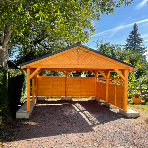 drewniane wiaty garażowe